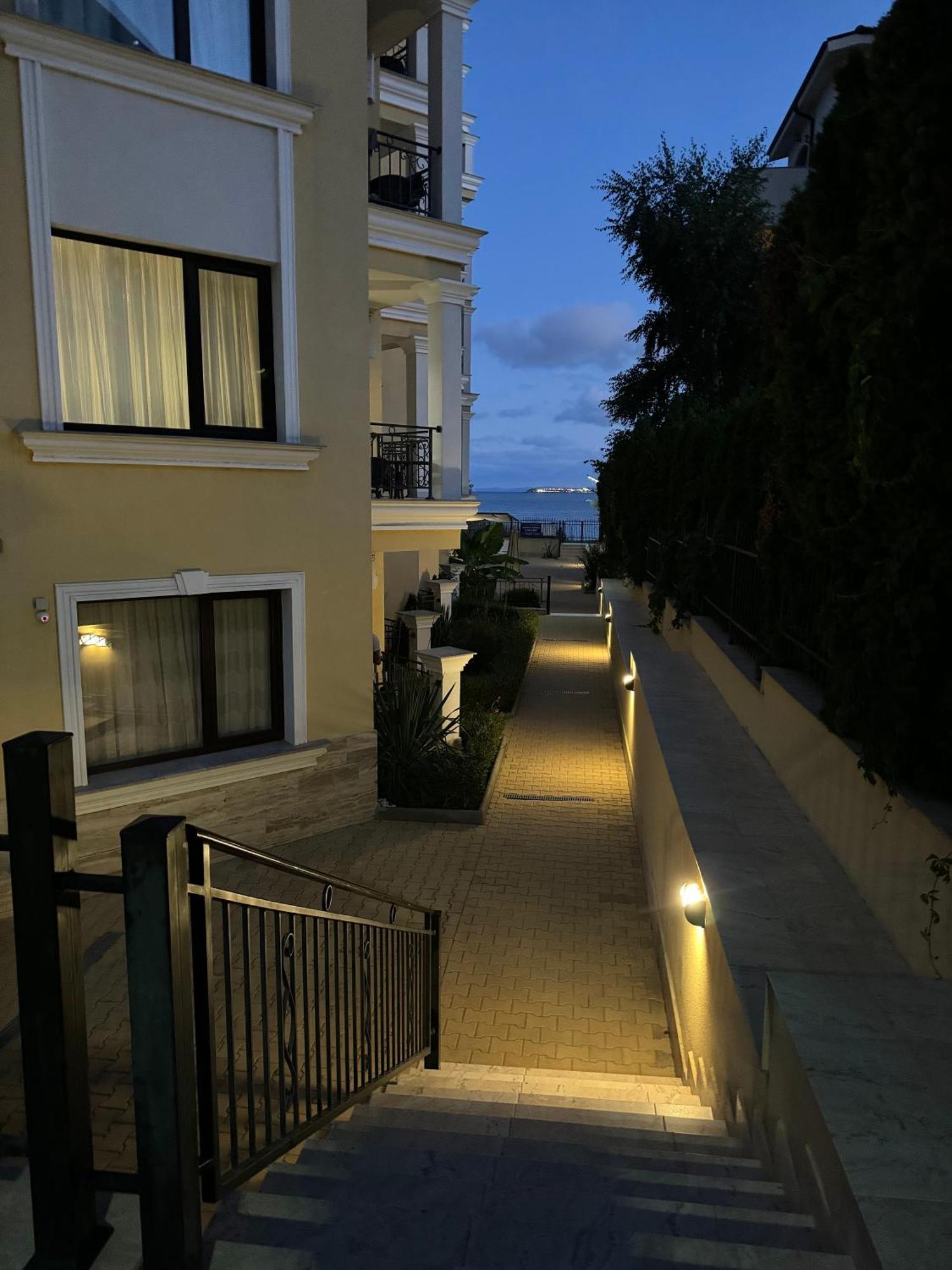 Horizon Apartament Gut Свети Влас Екстериор снимка